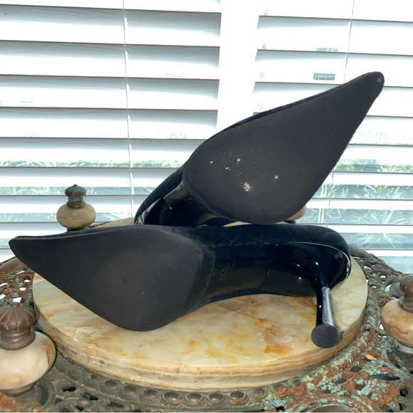 Dolce & Gabbana black lace stiletto pumps , pointed toe and a strap Size 38 - Picture 6 of 7